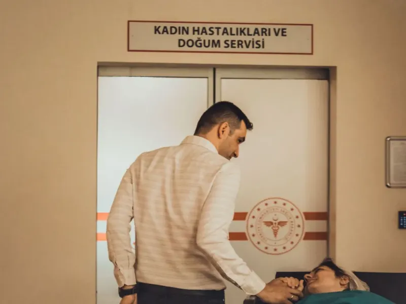 Apás szülés: mire készüljön az apa, és mit ne várj tőle